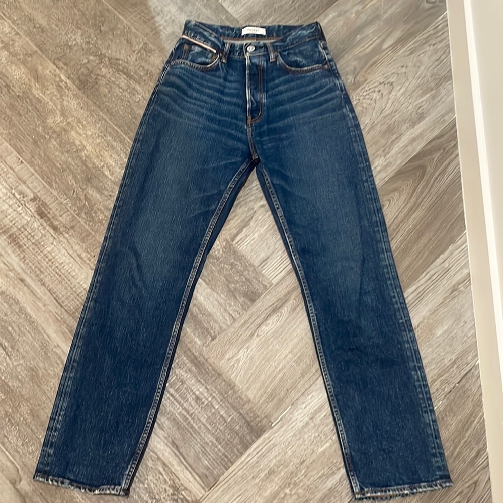 Beautiful jeans! Worn once. True to size.